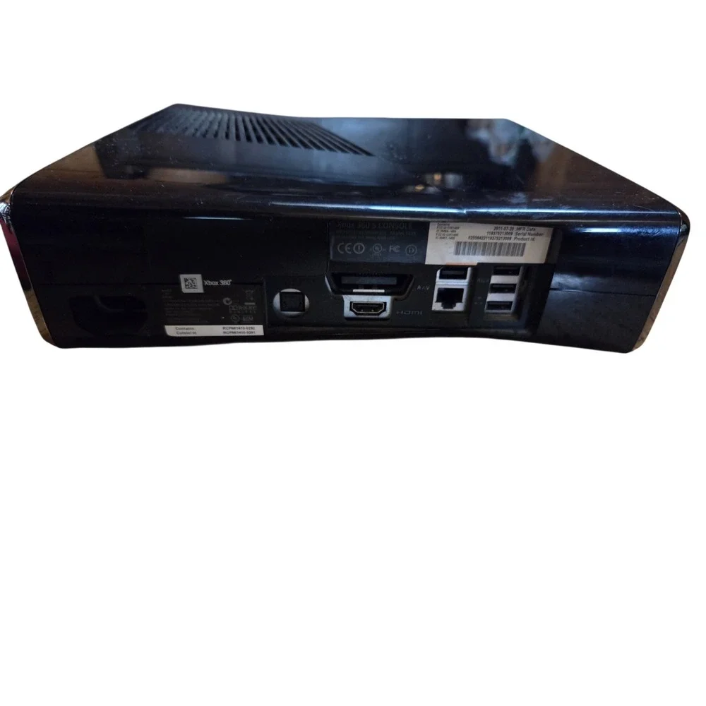 Microsoft Xbox 360 S 1439 250GB 1 Controller Lots Of Games Power&HDMI